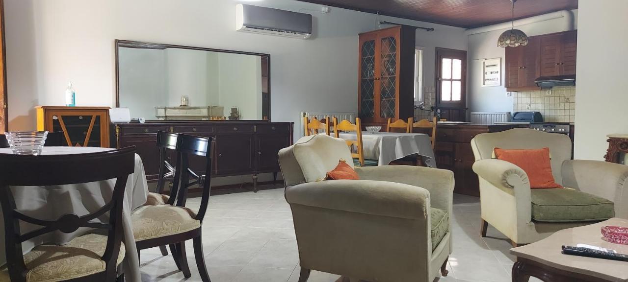 Carlos Apartment Артеміда Екстер'єр фото