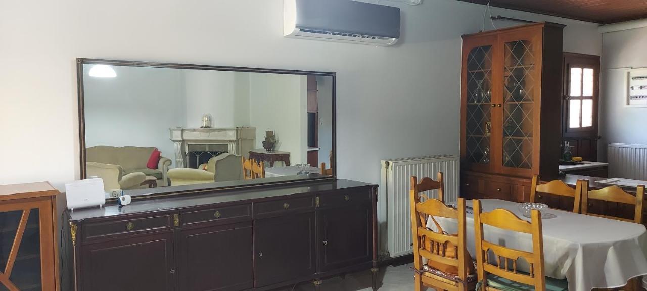 Carlos Apartment Артеміда Екстер'єр фото